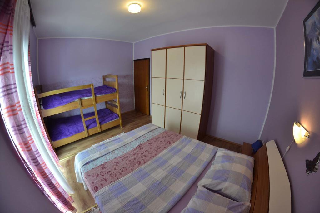 Apartmani Jenny I Tania Lopar Eksteriør bilde